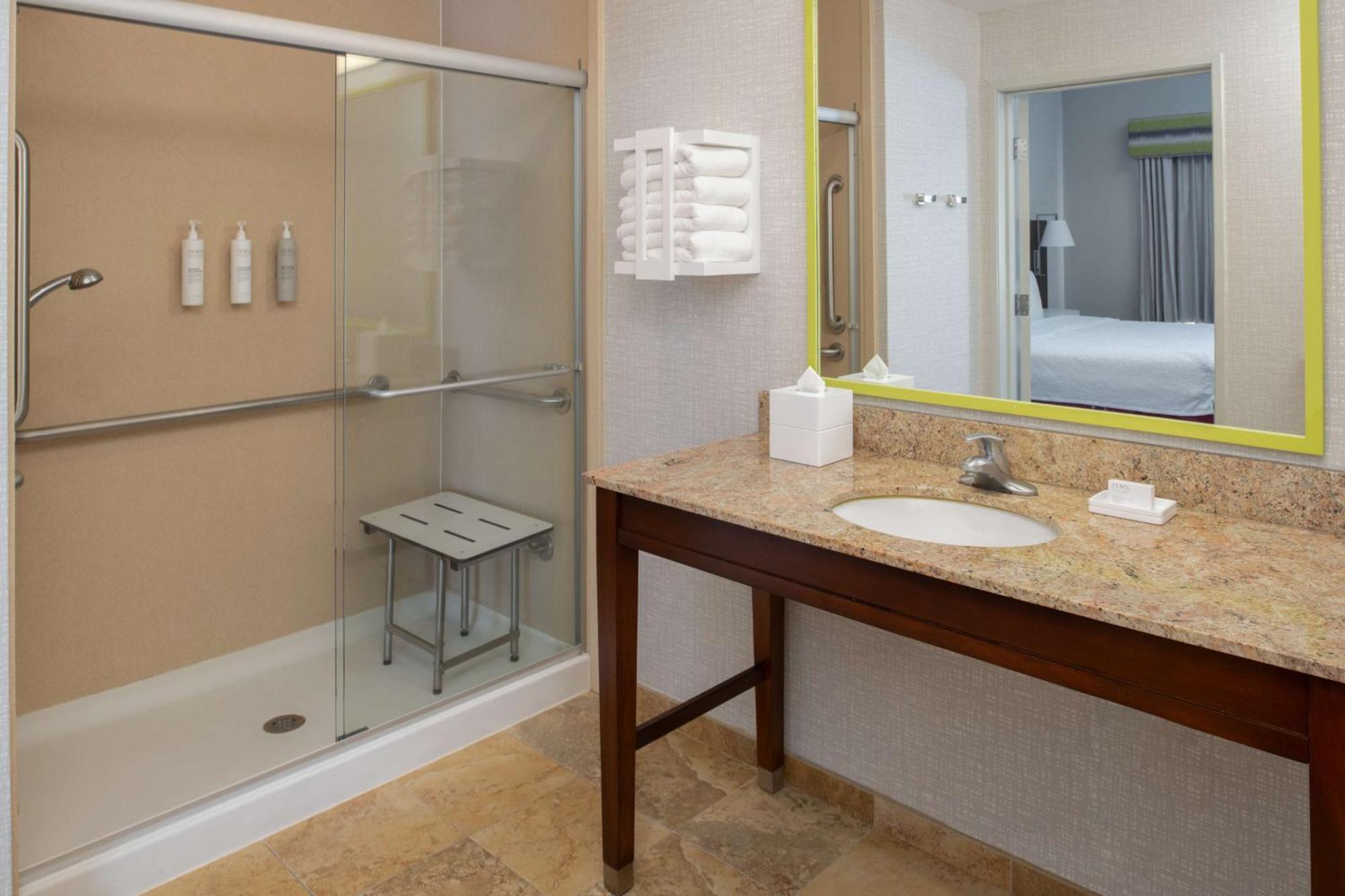 Hampton Inn And Suites Seattle - Airport / 28Th Avenue SeaTac Buitenkant foto