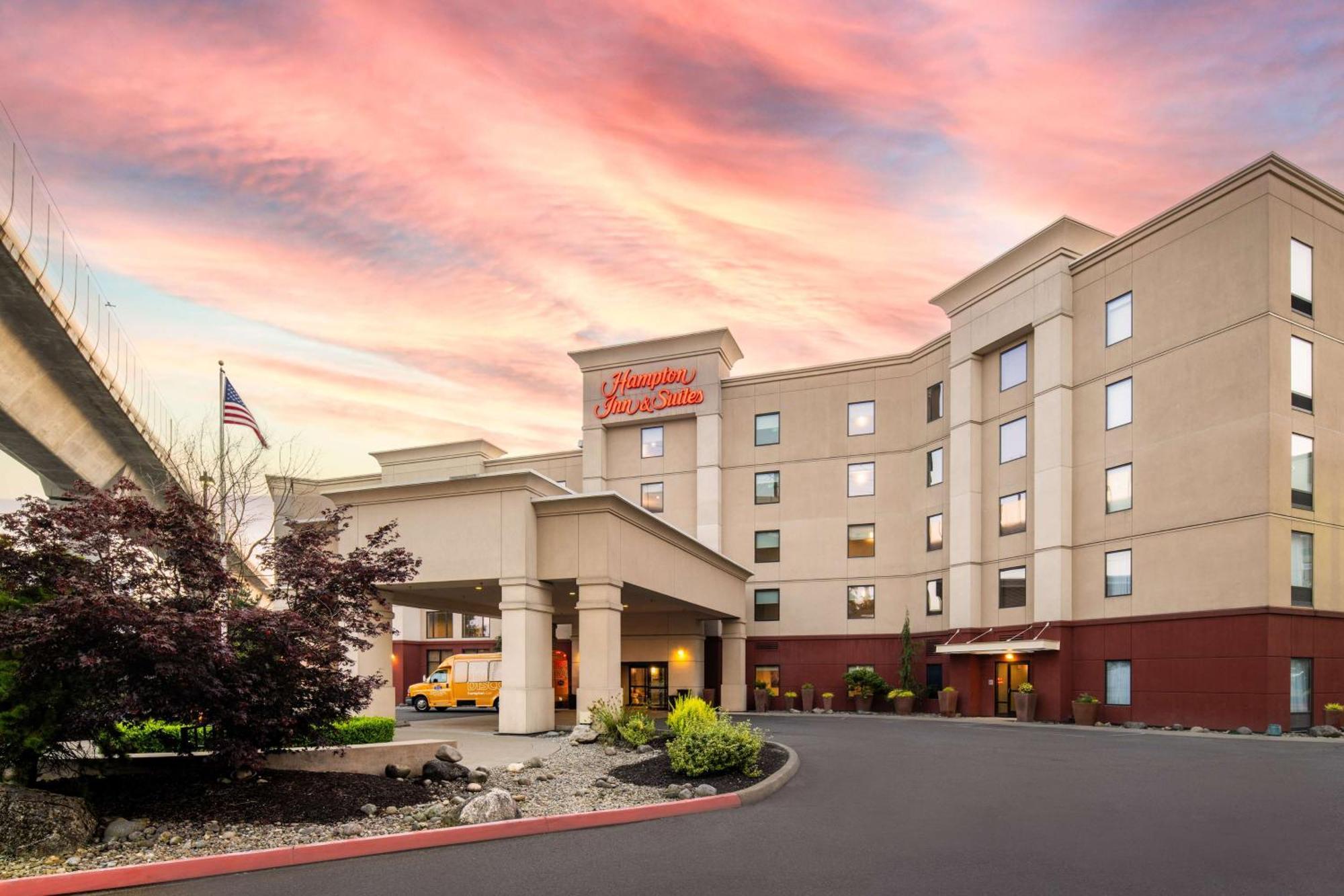 Hampton Inn And Suites Seattle - Airport / 28Th Avenue SeaTac Buitenkant foto