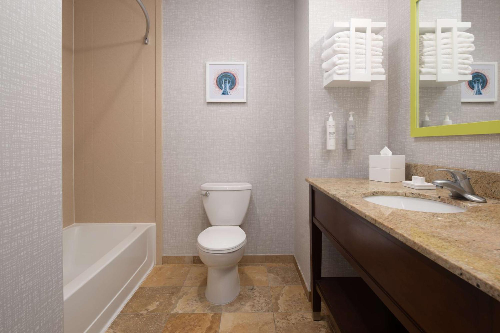 Hampton Inn And Suites Seattle - Airport / 28Th Avenue SeaTac Buitenkant foto